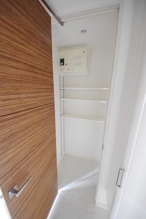 コンフォリア神田神保町の物件内観写真